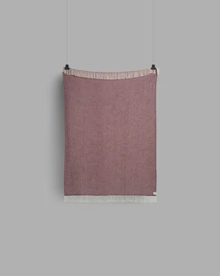 Kattefot van Røros Tweed in Burgundy – productfoto 2 van 5