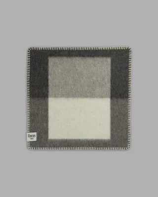Syndin by Røros Tweed in Slate – product photo 3 of 3