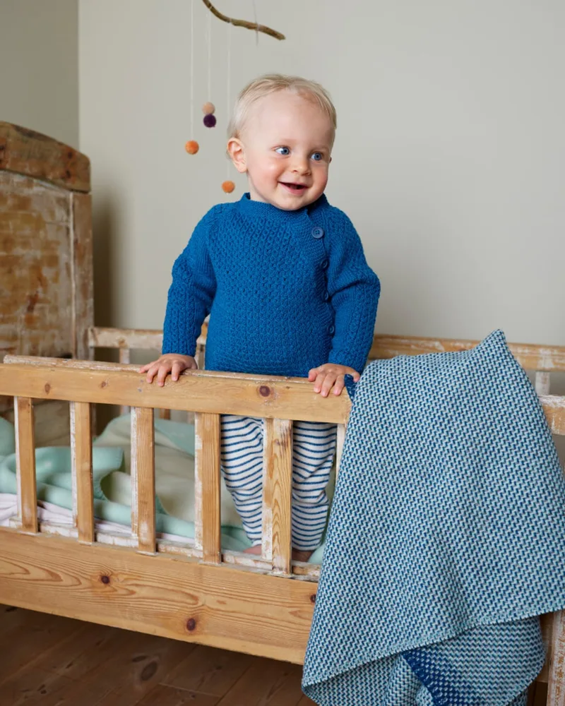 Una de Røros Tweed en Blue – photo d’ambiance 3 sur 4