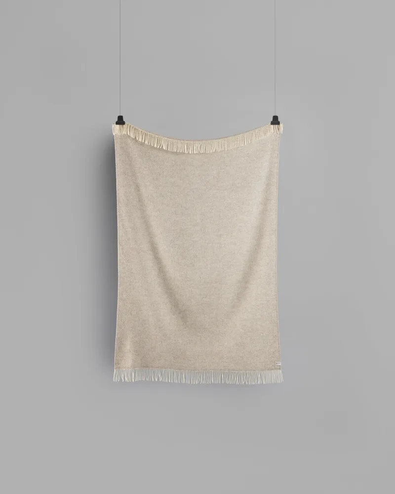 Kattefot by Røros Tweed in Light grey – product photo 2 of 4