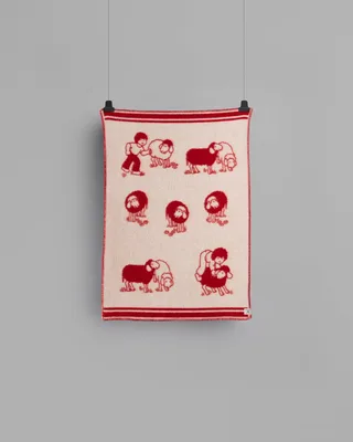 Sau de Røros Tweed en Red – photo du produit 2 sur 4
