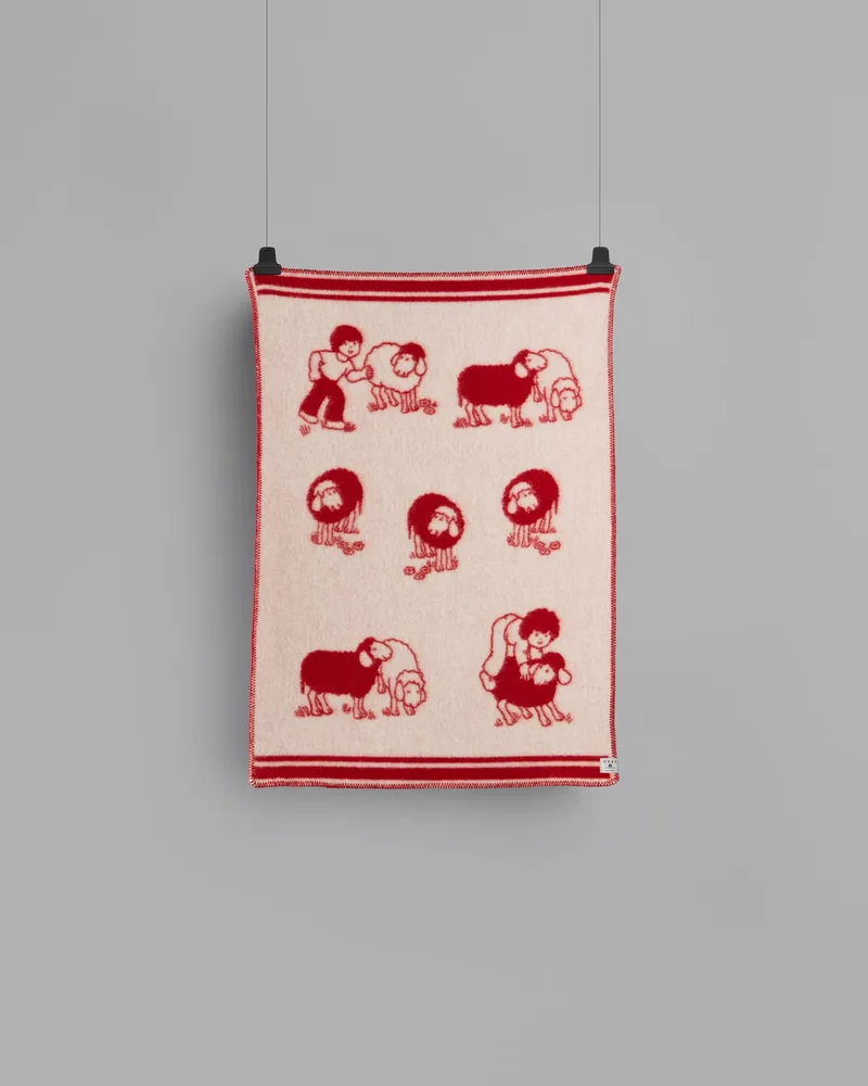 Sau de Røros Tweed en Red – photo du produit 2 sur 4