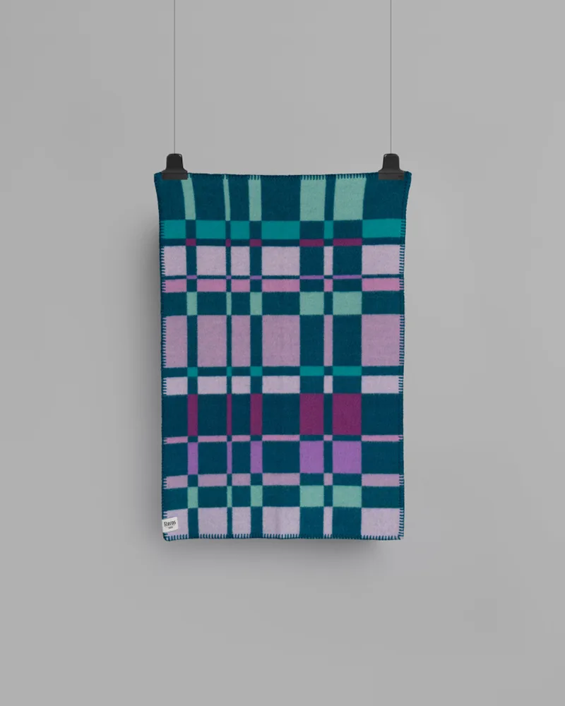 City by Røros Tweed in Aqua – product photo 1 of 4