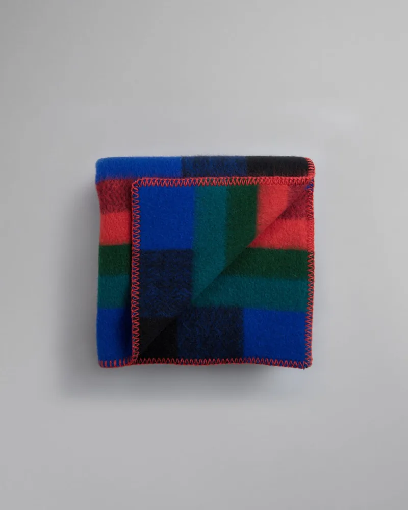 Mikkel by Røros Tweed in Dark – product photo 3 of 3