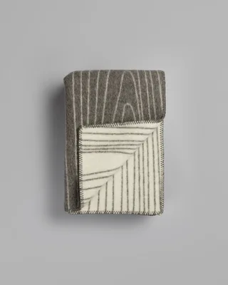 Skog by Røros Tweed in Grey/natural – product photo 5 of 5