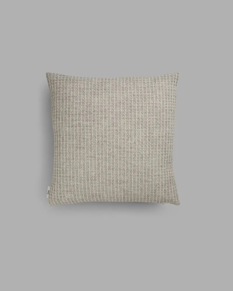 Vega van Røros Tweed in Grey – productfoto 4 van 4