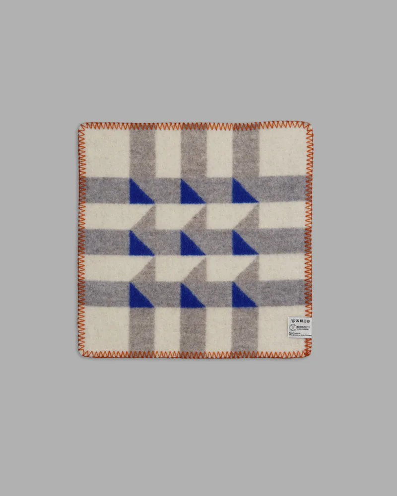 Kvam van Røros Tweed in Blue – productfoto 1 van 4