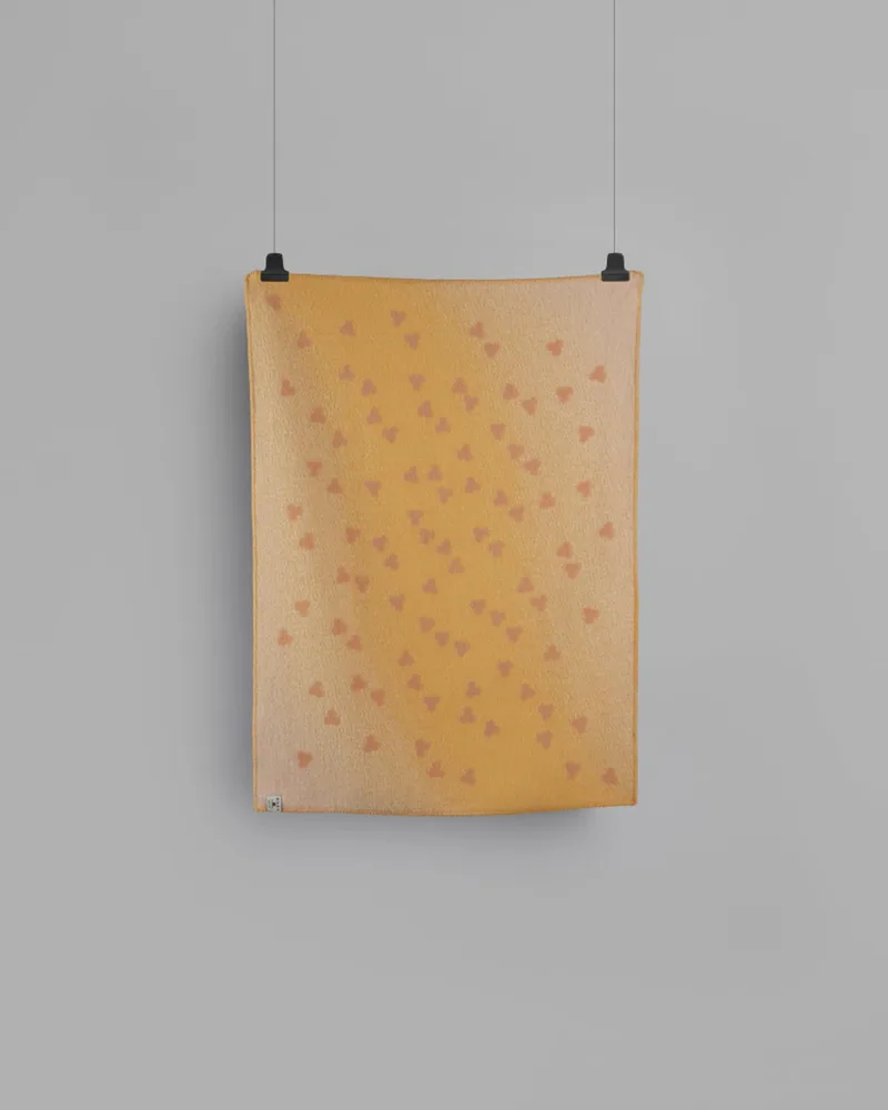 Melvin by Røros Tweed in Light pink/yellow – product photo 2 of 6