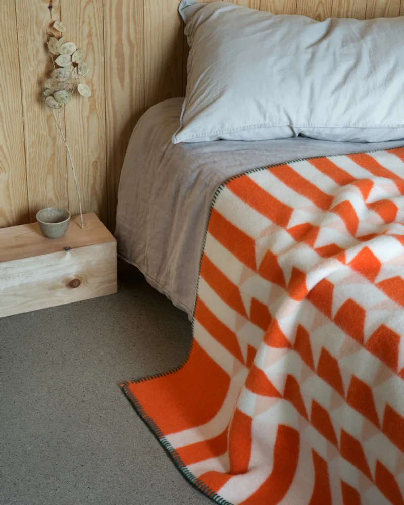 Kvam van Røros Tweed in Orange – sfeerfoto 4 van 8