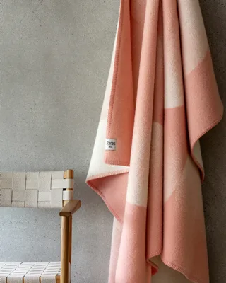 Moon van Røros Tweed in Rosy sky – sfeerfoto 4 van 5