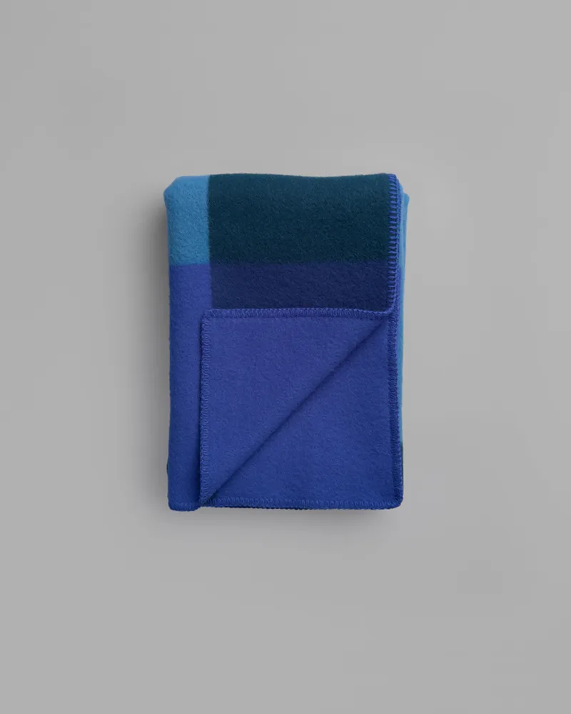 Syndin by Røros Tweed in Well – product photo 4 of 4