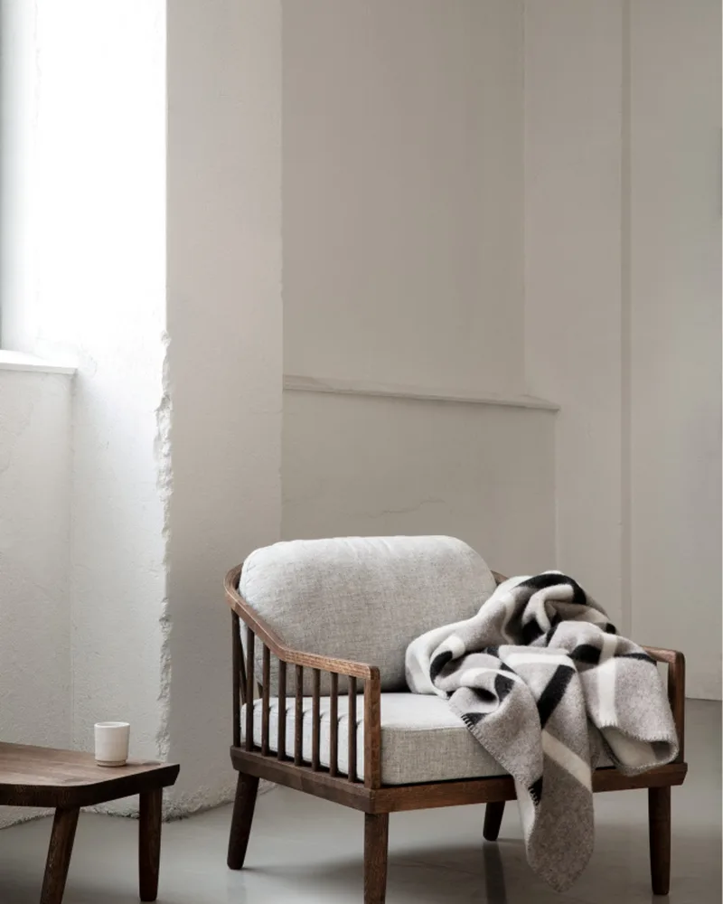 Knut by Røros Tweed in Dove Grey – interior photo 4 of 7