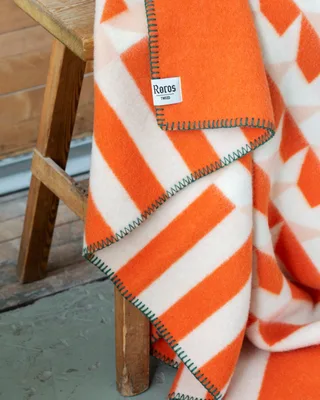 Kvam van Røros Tweed in Orange – sfeerfoto 6 van 8