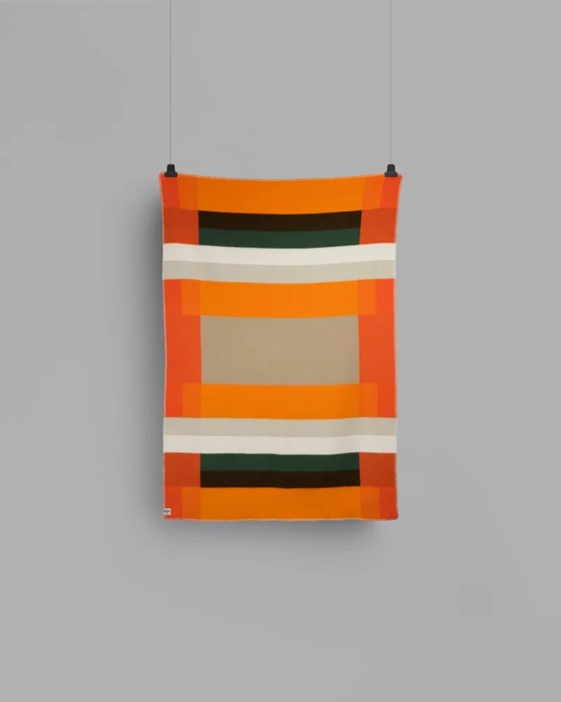 Mikkel von Røros Tweed in Orange – Produktfoto 1 von 8