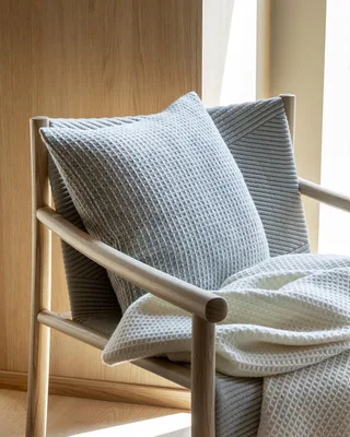 Vega van Røros Tweed in Grey – sfeerfoto 2 van 4