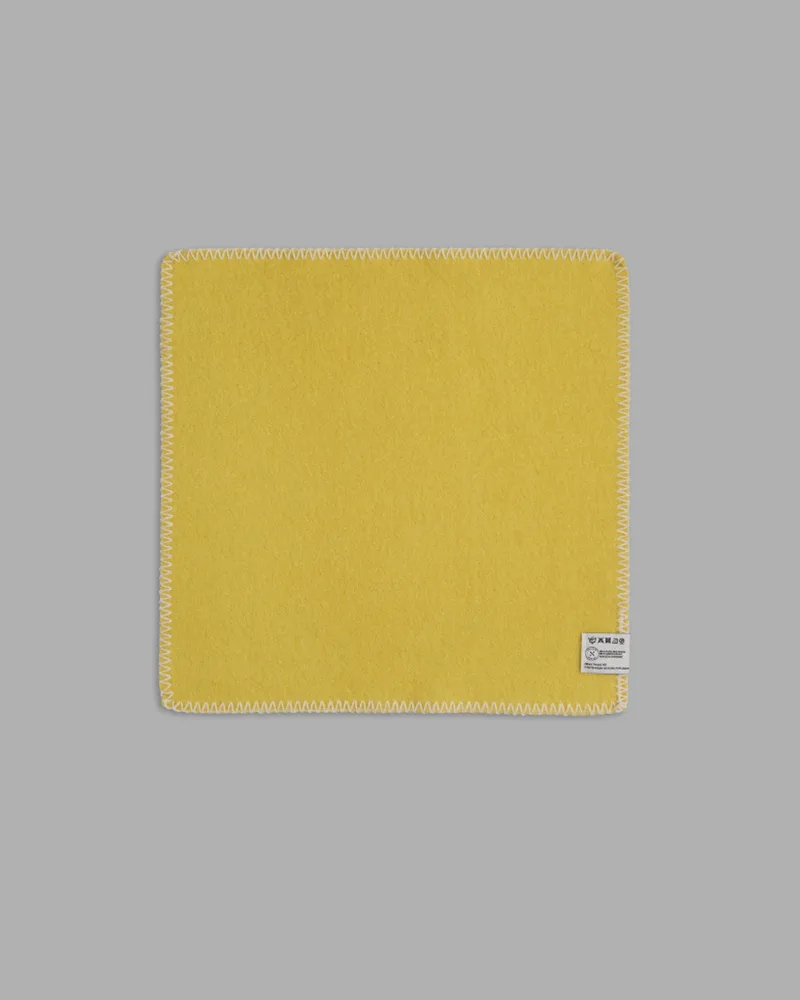 Stemor van Røros Tweed in Sunshine Yellow – productfoto 1 van 4