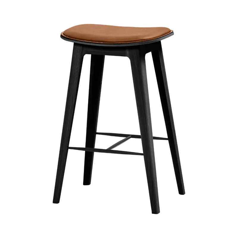 Nordic Bar Stool - Black Stained Oak with stitches van SACKit in 73 cm, Terra Safari – productfoto