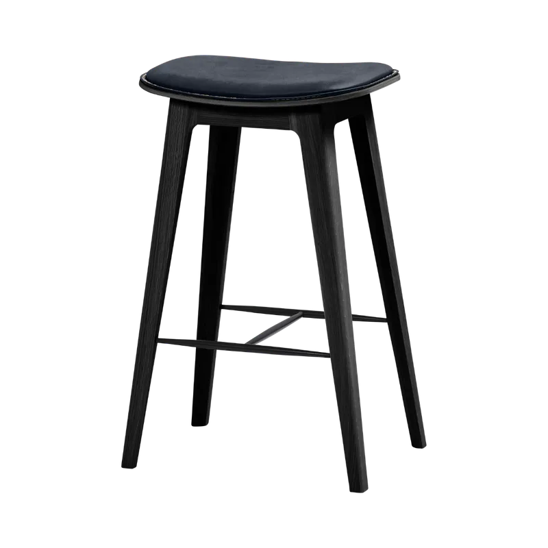 Nordic Bar Stool - Black Stained Oak with stitches van SACKit in 68 cm, Luna Carbon – productfoto