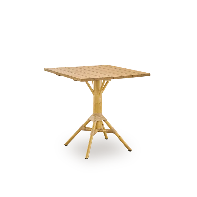 Nicole Cáfe Table | Teak 70x70 cm