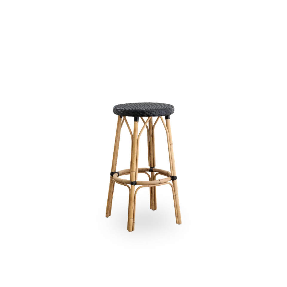 Simone Bar Stool van Sika-Design in Black ArtFibre, Skin on – Rattan frame – productfoto
