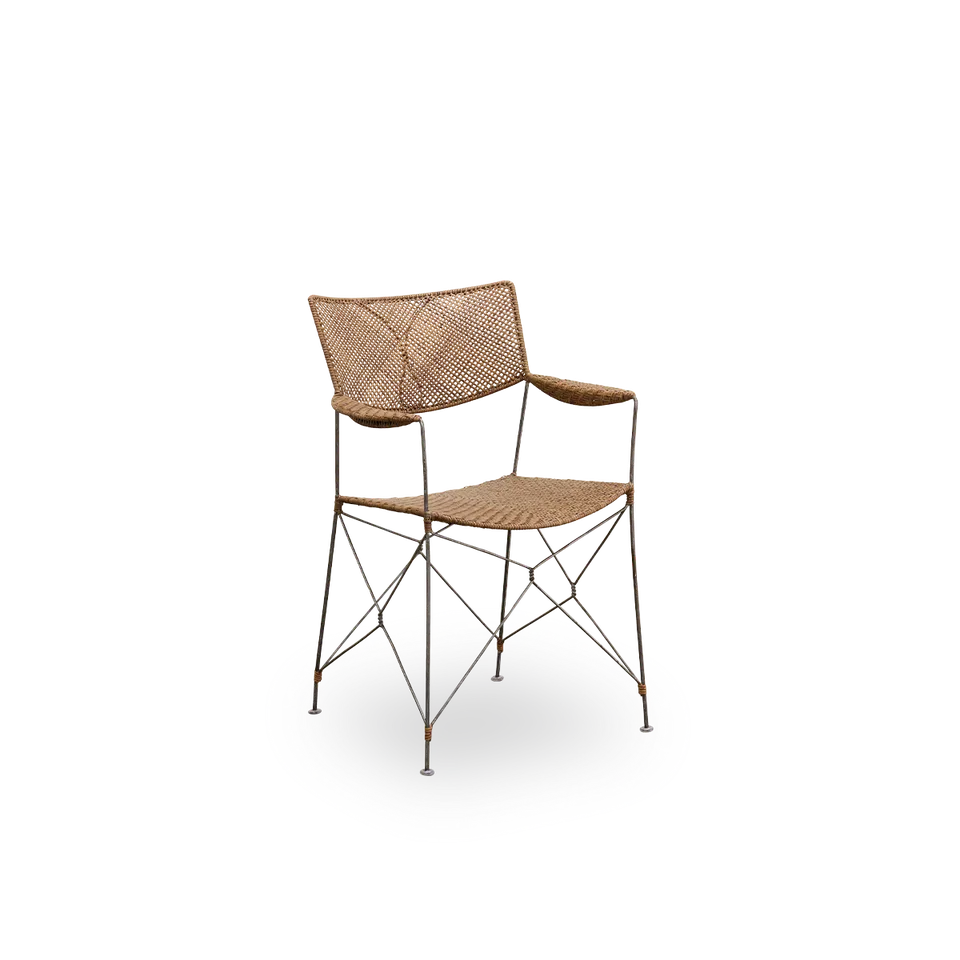 Rap Dining Chair van Sika-Design in Hazelnut Rattan, Iron frame – productfoto