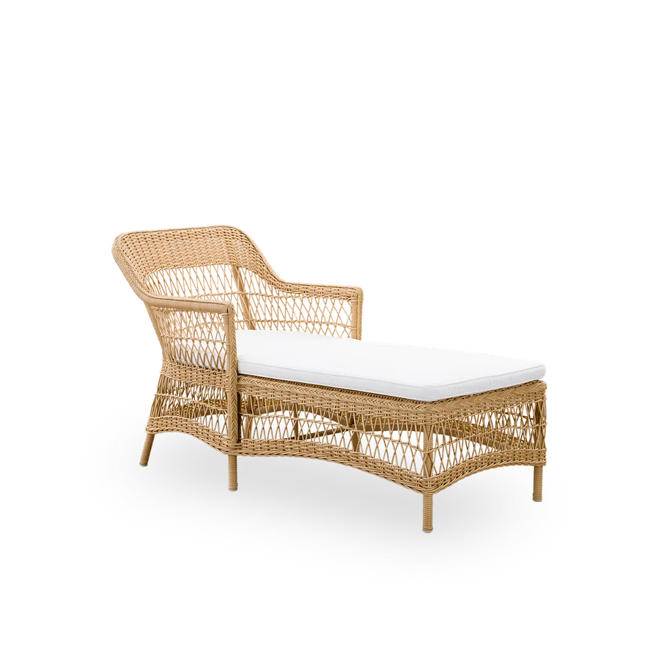 Stock item | Seat cushion | Olivia Exterior Chaiselounge by Sika-Design in White (CY101) – product photo 2 of 3