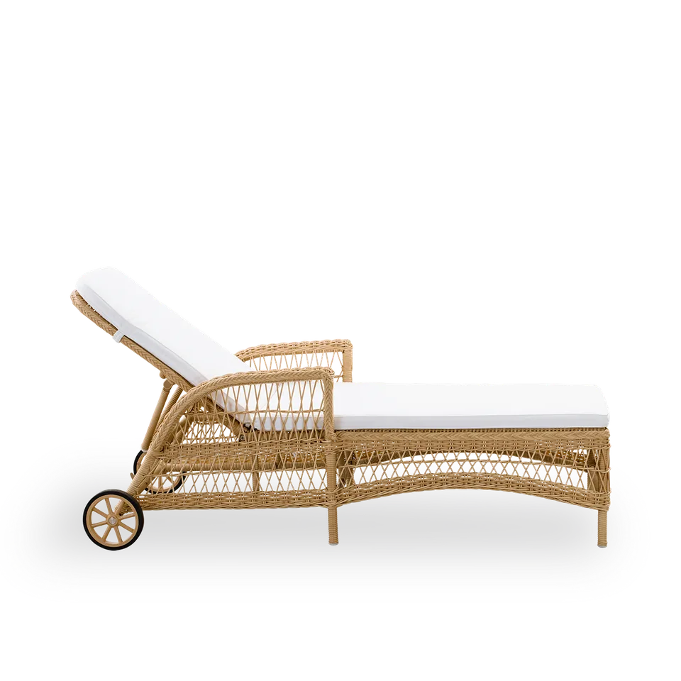 Daisy Exterior Sunbed von Sika-Design in Brown, ArtFibre & Aluminum, Ohne, Ohne – Produktfoto