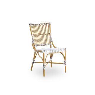 Monique Exterior Dining Chair van Sika-Design in Almond aluminium frame, White w/ cappuccino dot ArtFibre, Geen – productfoto 2 van 2