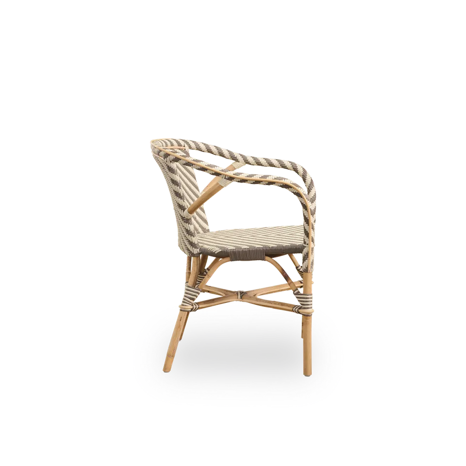 Madeleine Dining Chair van Sika-Design in Black ArtFibre, Skin on – Rattan frame, Geen – productfoto 1 van 2