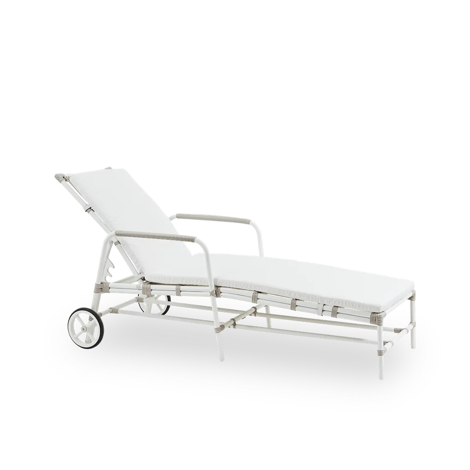Josephine Exterior Sunbed by Sika-Design in Dove White, Aluminium & ArtFibre, None – product photo 4 of 4