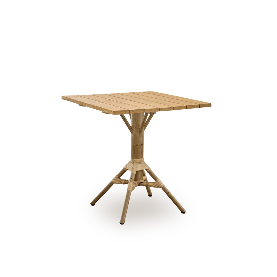 Nicole Cáfe Table | Teak 70x70 cm van Sika-Design in Black aluminium frame, Black ArtFibre, Teak, Outdoor – productfoto 2 van 5