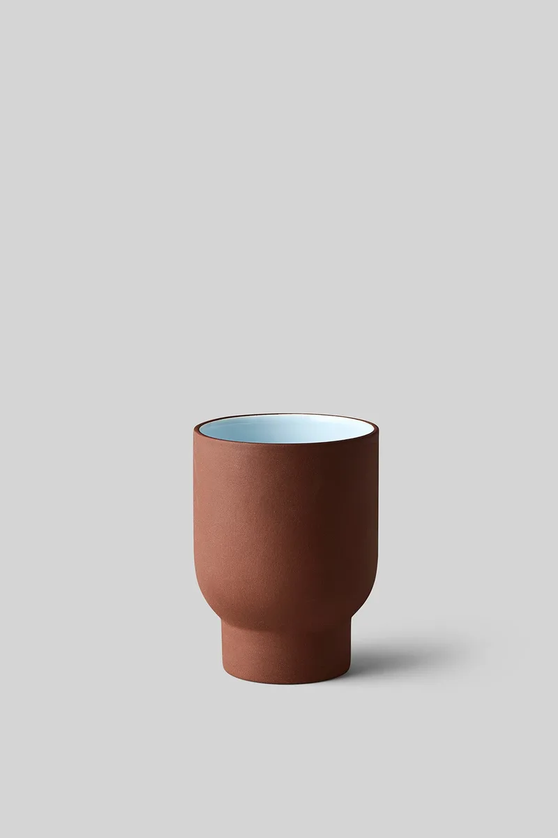 CLAYWARE, CUP, TALL, 2 PCS, TERRACOTTA/BLUE de Studio About – photo du produit