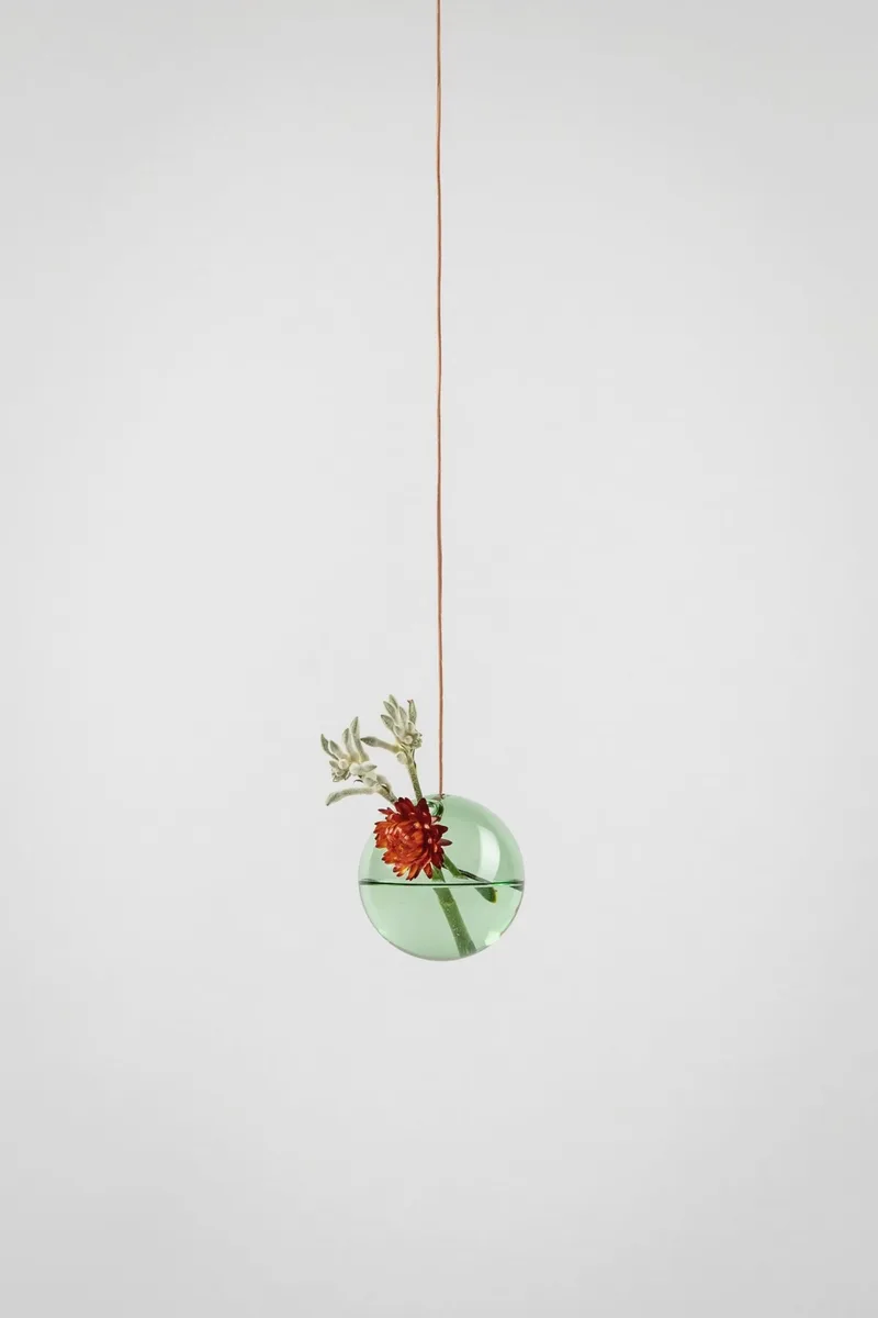 HANGING FLOWER BUBBLE, SMALL, BRANCH van Studio About – productfoto
