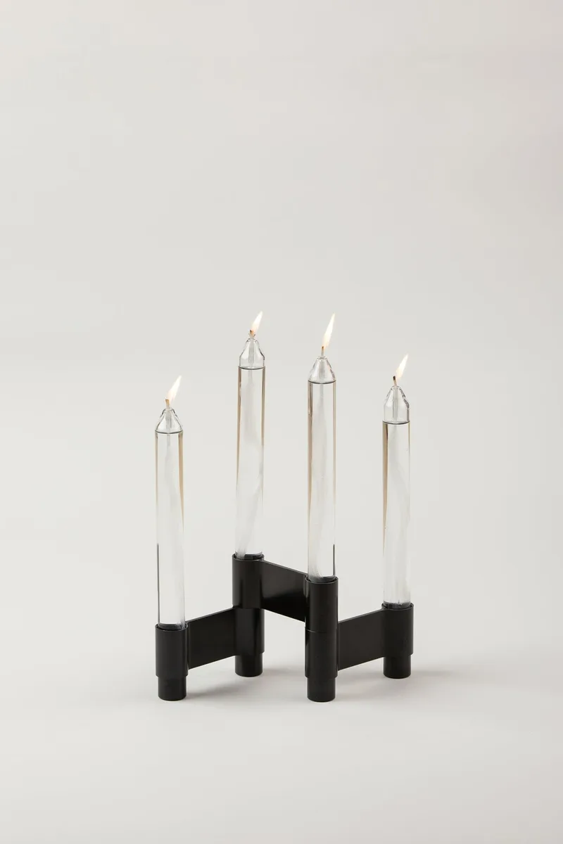LINK, CANDLE HOLDER, BLACK ANODIZED van Studio About – productfoto