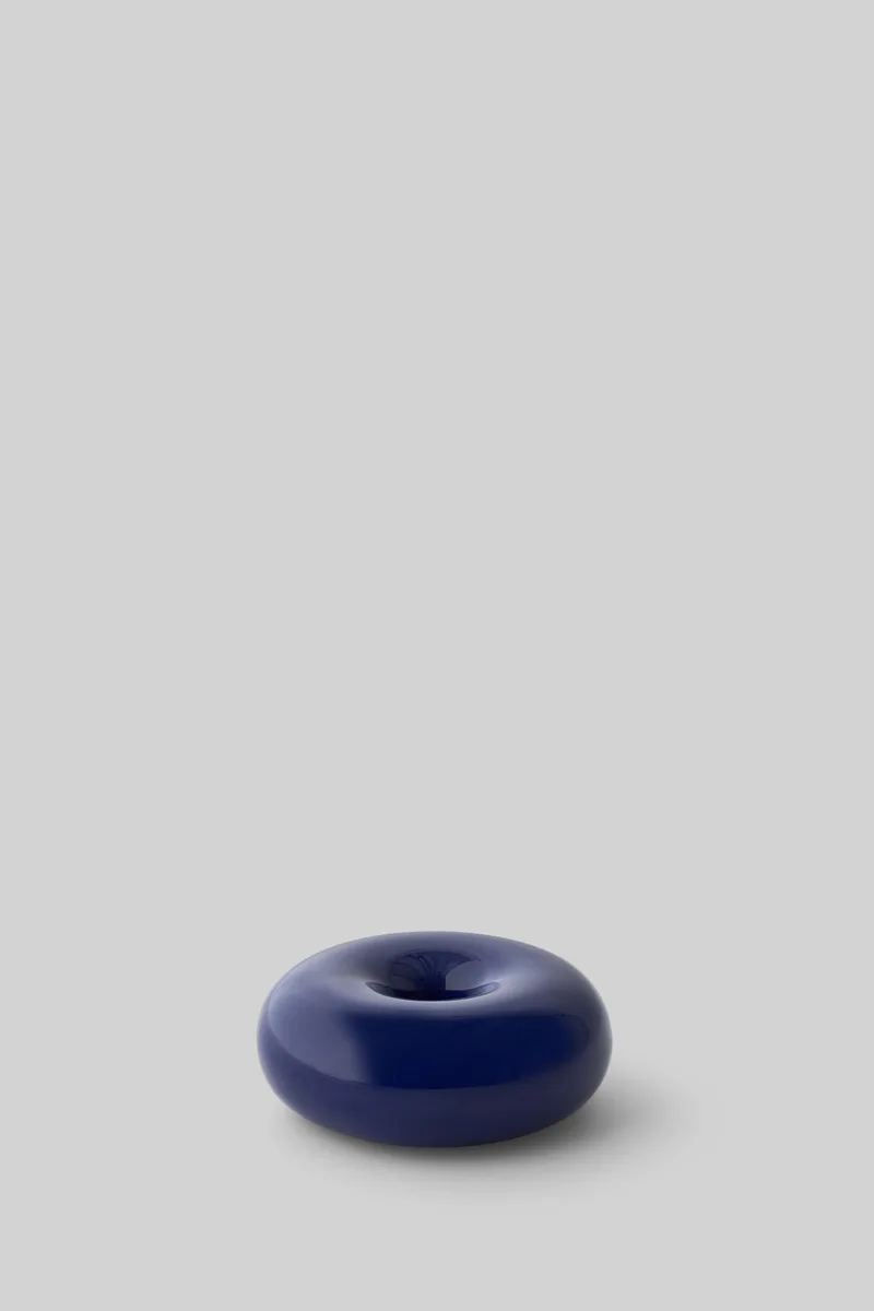 BOB CANDLE HOLDER, SMALL, DARK BLUE van Studio About – productfoto
