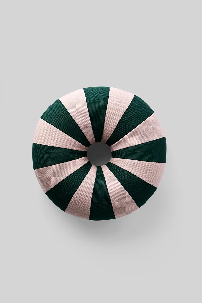 FLOAT PILLOW, DARK GREEN/ROSE de Studio About – photo du produit