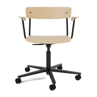 Cross Task Chair de TAKT en Black tube, Oak Matt lacquer, Aucun, With armrest – photo du produit 2 sur 2