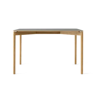 Cross Table 120 de TAKT en Oak Matt lacquer, 0752 Light grey nano laminate – photo du produit 2 sur 2