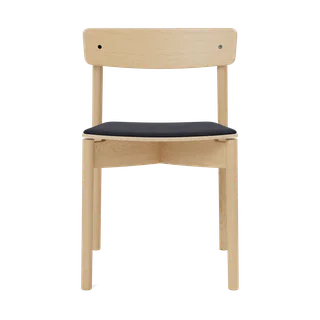 Cross Chair van TAKT in Oak Matt lacquer, Re-wool 797 Dark blue – productfoto 2 van 2