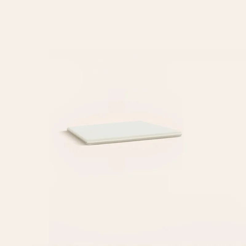 Toppskiva och väggfäste smal - Off-white von TÔNN furniture – Produktfoto