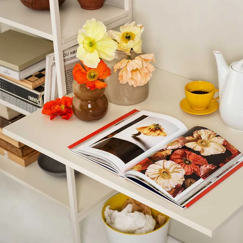 Skrivbordsskiva Square - Off-white van TÔNN furniture – sfeerfoto