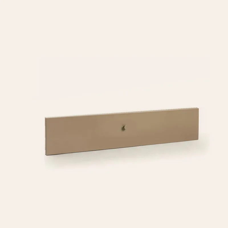 Hurtsfront med knopp bred nedre – Kamel van TÔNN furniture – productfoto