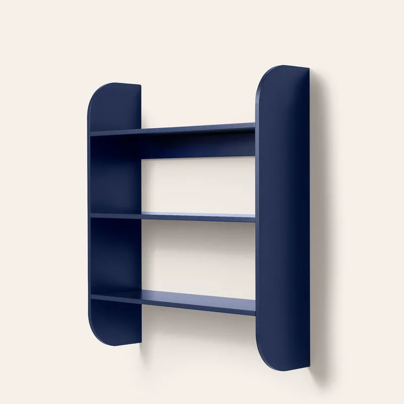 Strapats Vägghylla by TÔNN furniture – product photo