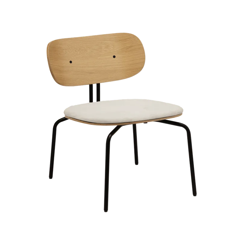 Curious | loungestol von UMAGE in Teddy White, Black – Produktfoto