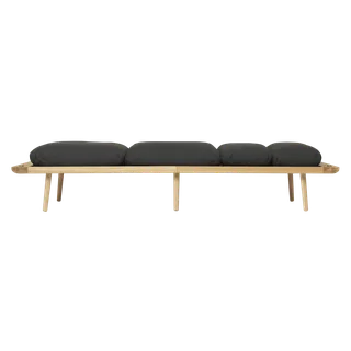 Lounge Around | daybed, Horizons de UMAGE en Oak, Shadow – photo du produit 2 sur 2