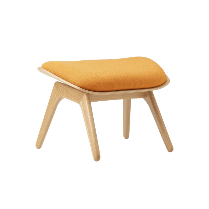 The Reader | ottoman van UMAGE in Oak, Tangerine – productfoto