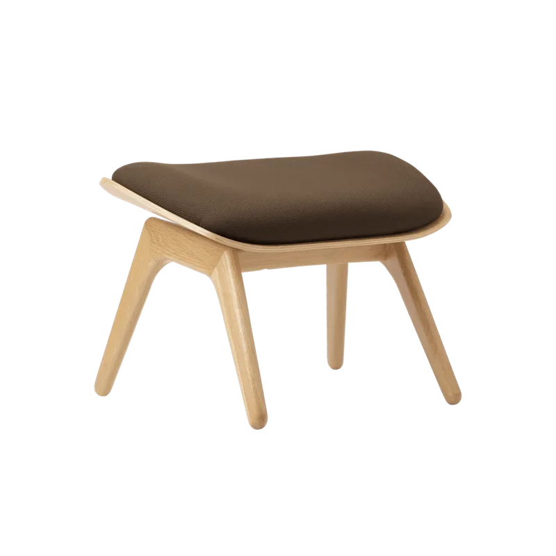 The Reader | ottoman van UMAGE in Oak, Mocca – productfoto