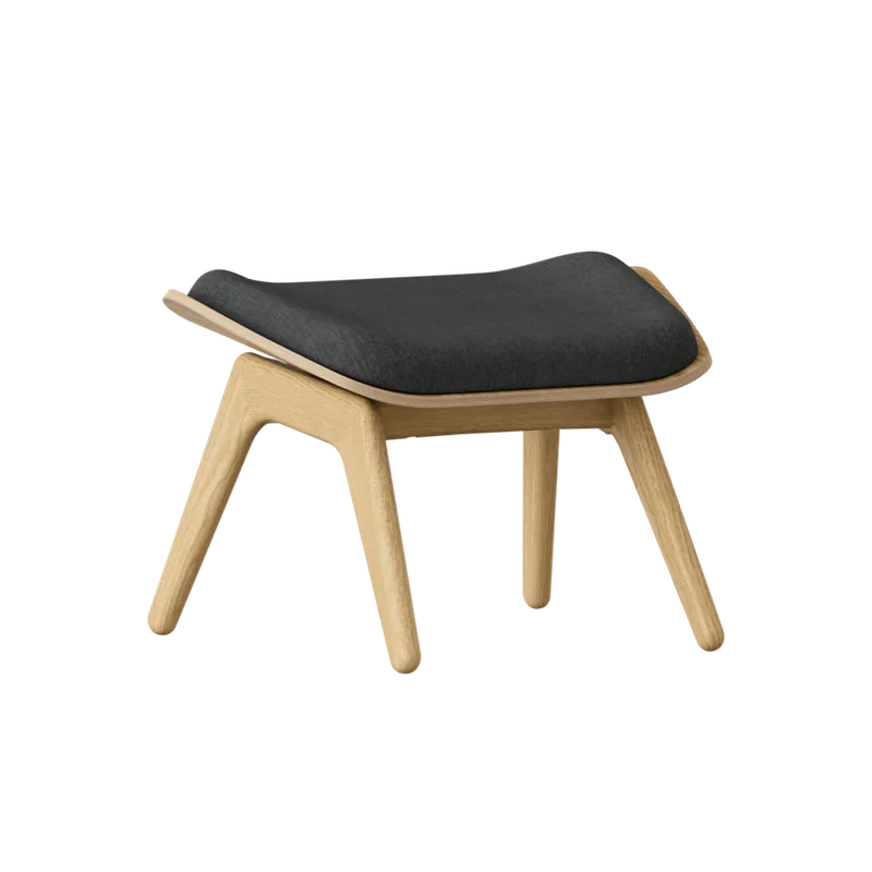 The Reader | ottoman van UMAGE in Oak, Shadow – productfoto