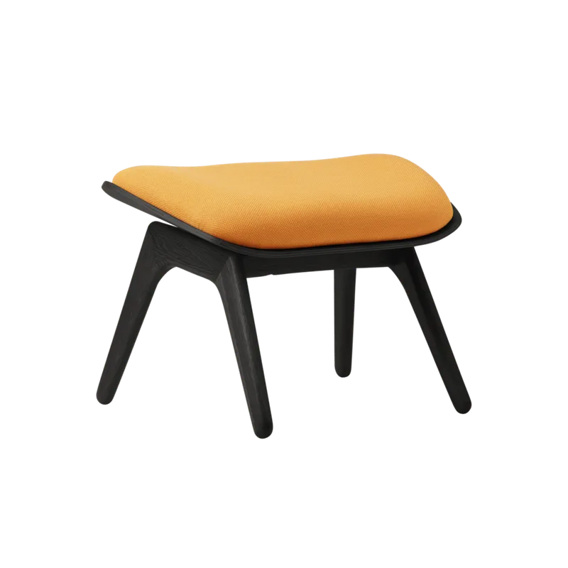 The Reader | ottoman van UMAGE in Black Oak, Tangerine – productfoto