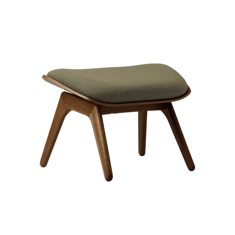 The Reader | ottoman van UMAGE in Dark Oak, Morning Meadows – productfoto